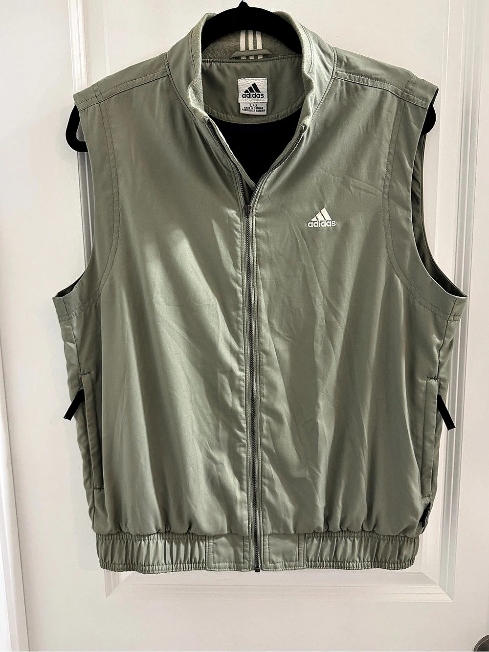 Vintage Adidas Men's Nylon-Style Vest in Green Size Large Like New
